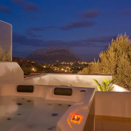 Ollastu Hotel 4*
