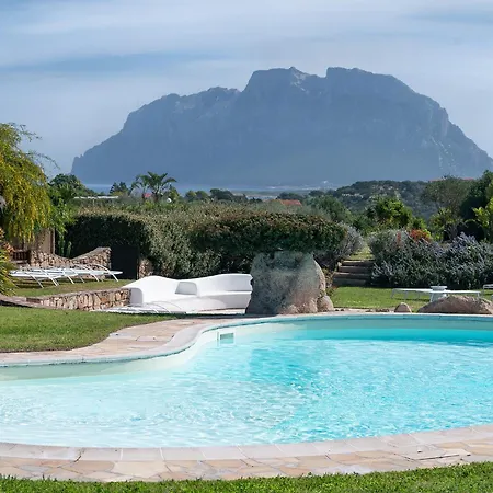 Ollastu Hotel 4*