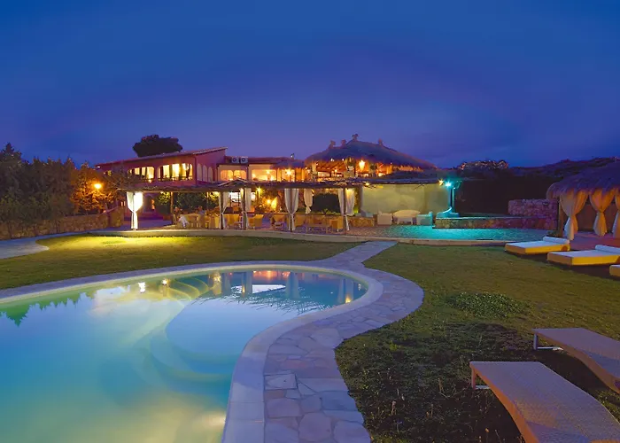 オラツゥ ホテル 4*